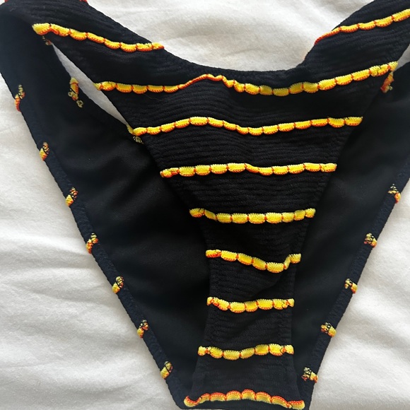 Montce Rasta Bottom - Picture 3 of 5